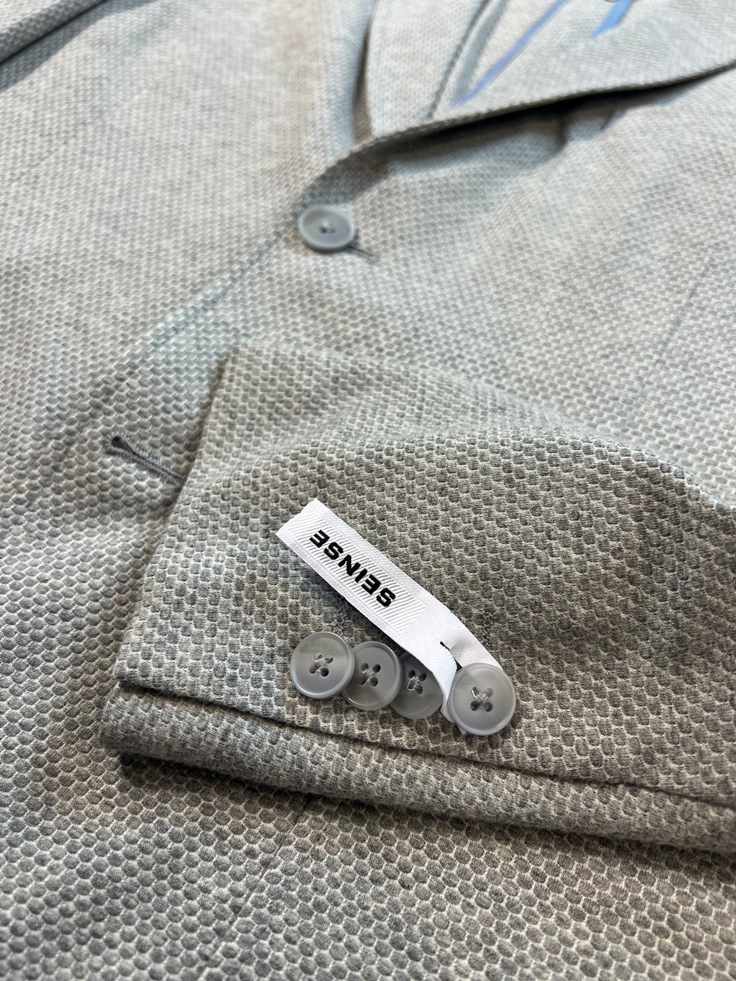 Lavorato Grigio