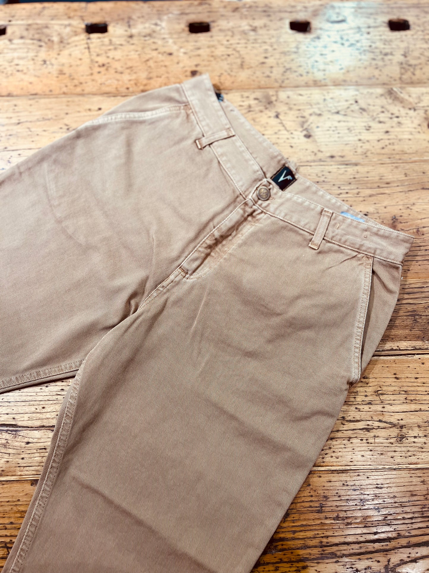 IL BISCOTTONE | Over fit