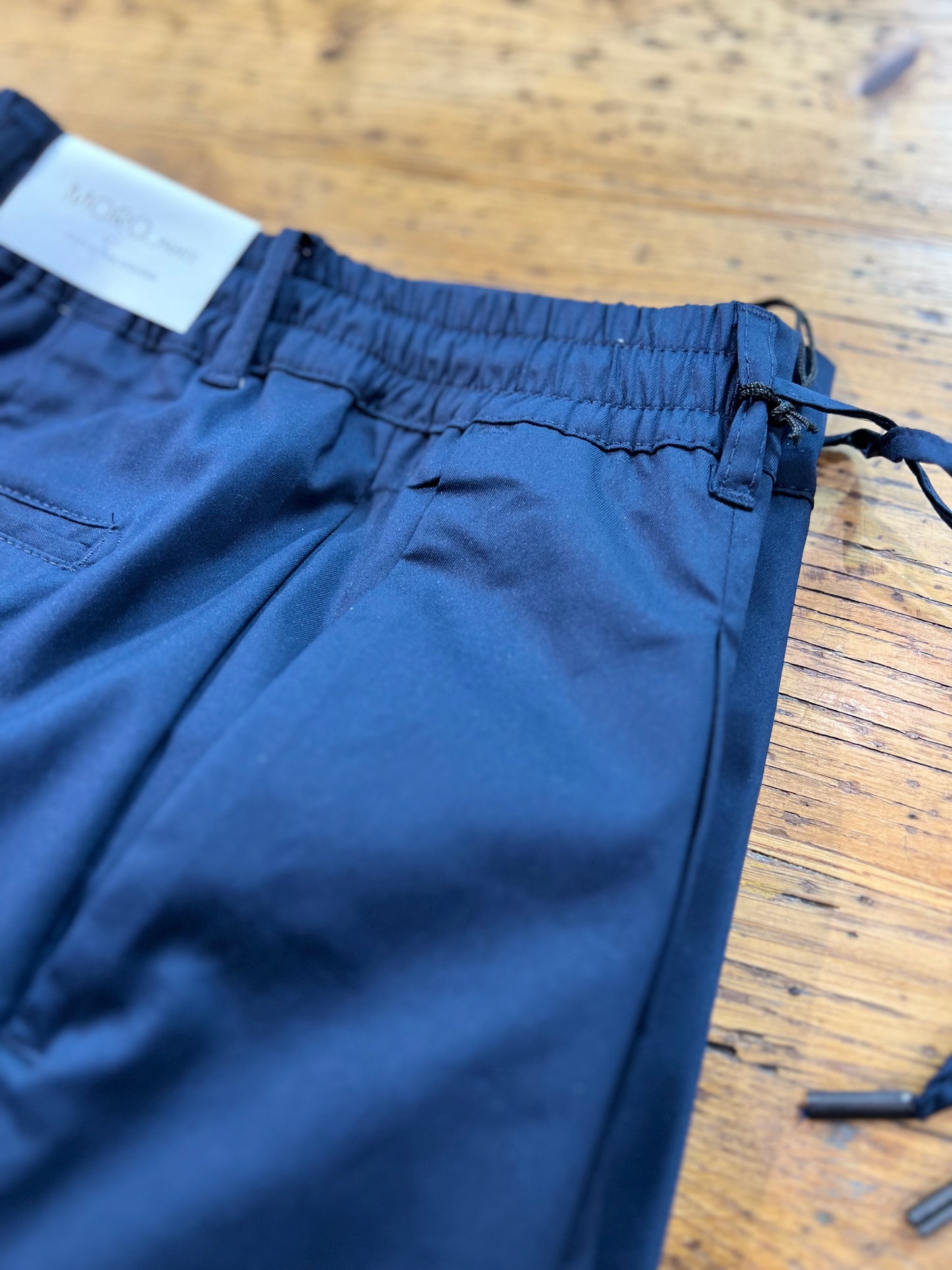 IL PANTALACCIO BLU