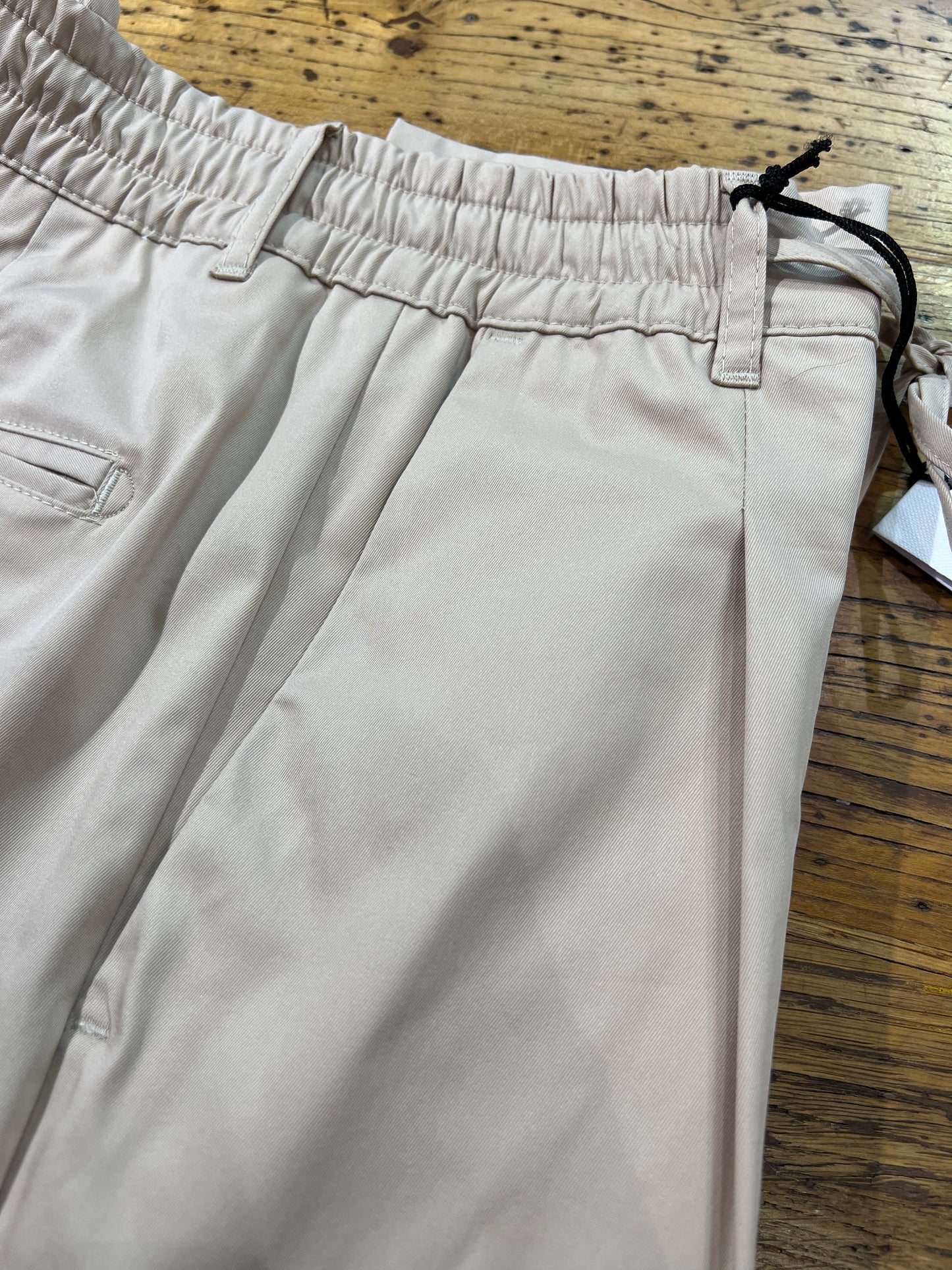 IL PANTALACCIO BEIGE