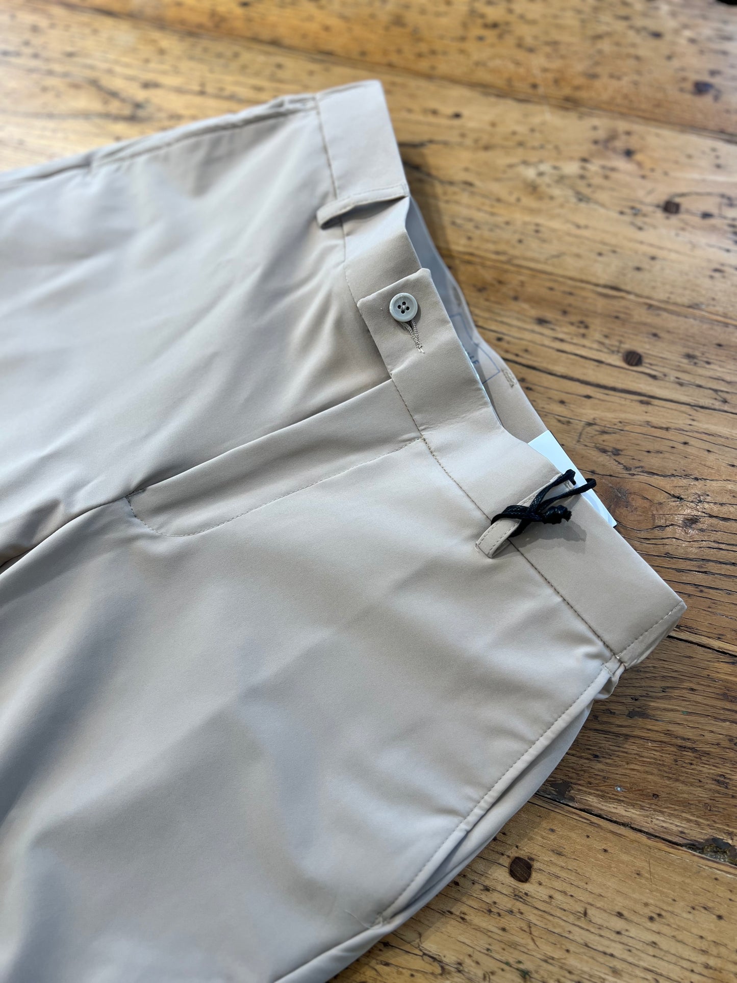 Tecnico Beige